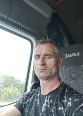 Aleksandr, 51, Russia, Simferopol