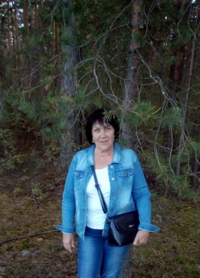 Нина, 69, Россия, Нижний Ингаш