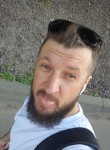 Vasiliy, 37, Moscow
