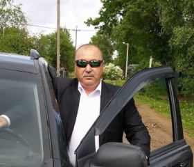 Василий, 63 года, Санкт-Петербург
