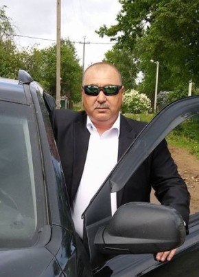 Василий, 63, Россия, Санкт-Петербург