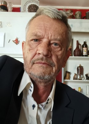 Yuri Zaytsev из Alès 65 лет
