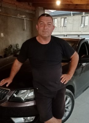 Энвер из Москвы 49 лет