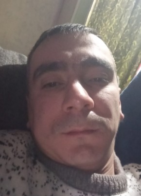 Петя из Новочебоксарска 35 лет