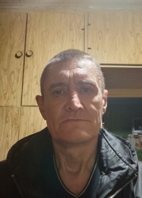 Валера из Тольятти 49 лет