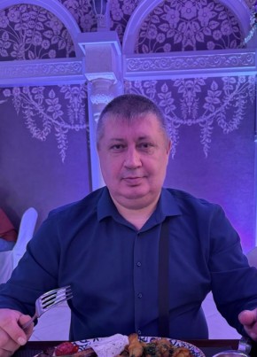 Денис из Электростали 53 года