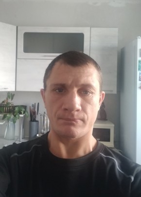 Дмитрий из Омска 36 лет
