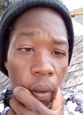Robert, 27, Botswana, Gaborone