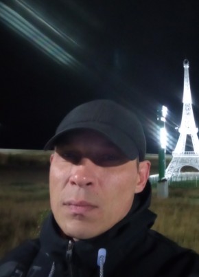Михаил из Новокуйбышевска 40 лет
