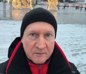 Igor, 59, Moscow
