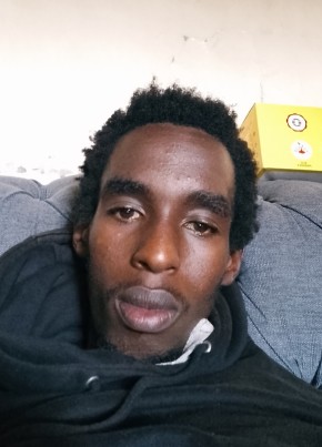 Harry, 23, Kenya, Nairobi