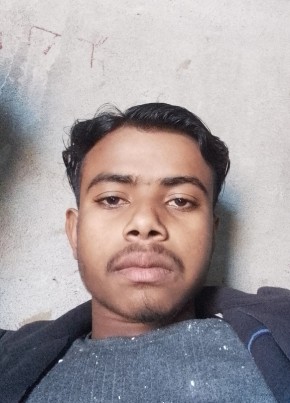B idbyuhuhkumer, 18, India, New Delhi