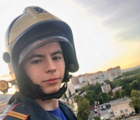 Глеб, 22 года, Новороссийск