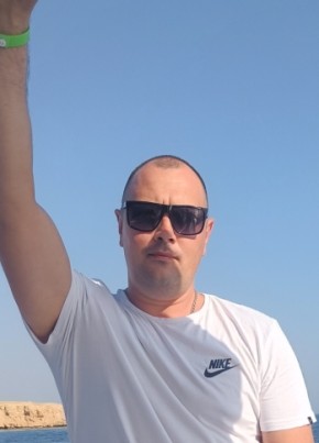 Александр из Казани 37 лет