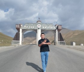 Эрмек Бегалиев, 32 года, Бишкек