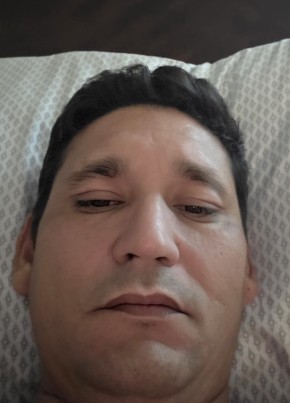 Ale из Houston 29 лет
