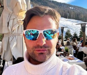 Jorge, 46, Germantown (State of Tennessee)