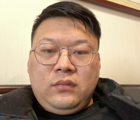 王文海, 36, Zhengzhou
