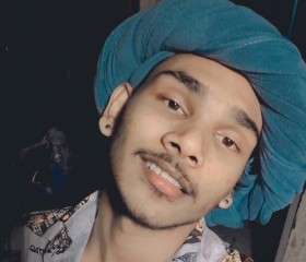 Ajaye Singh rajp, 18, Ban Talat Bueng