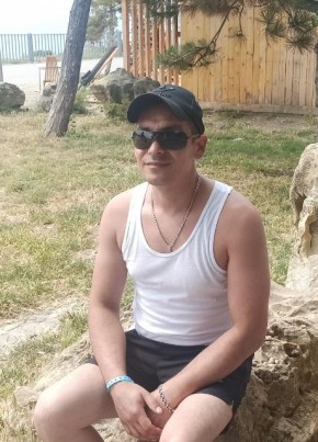 Максим из Кумертау 38 лет