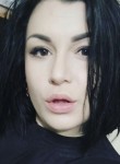 Katya, 28, Yekaterinburg