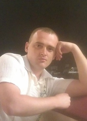 Илья, 37, Россия, Амурск