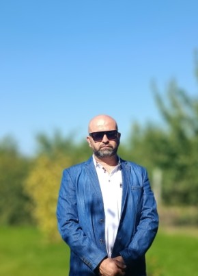 Александр из Сургута 43 года