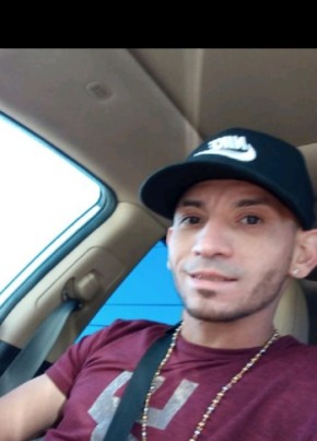 Emmanuel Torres, 33, United States of America, Mount Pleasant (State of Texas)