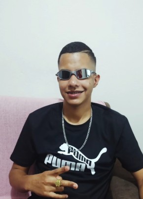 Lucas из Região de Campinas (São Paulo) 23 года