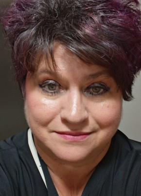 Natalia из Brantford 57 лет