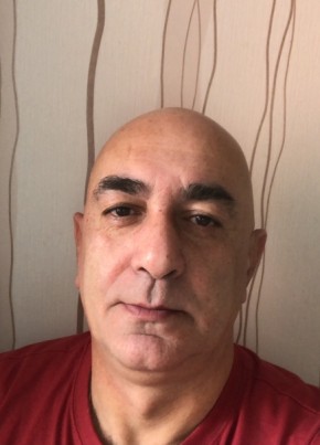 Ara из Bad Krozingen 54 года