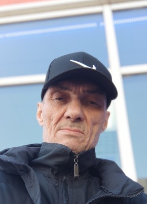Роман из Орехово-Зуево 18 лет