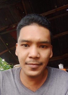 Jirapon, 33, ราชอาณาจักรไทย, เทศบาลนครสุราษฎร์ธานี