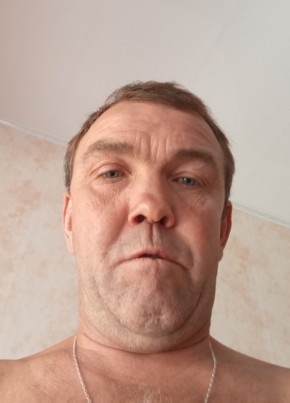 Саша из Воронежа 46 лет