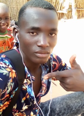 yoosfabachirou@g, 24, République du Niger, Niamey