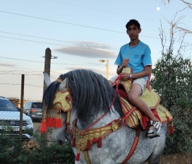 Zakaria, 18, Beni Mellal