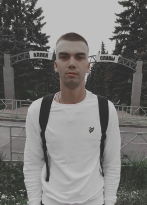 Максим, 22, Россия, Тольятти