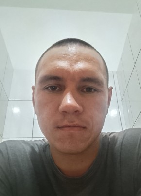 Иван из Луги 30 лет