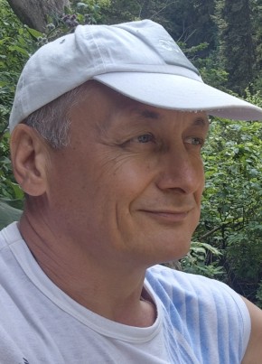 Руслан из Барнаула 52 года