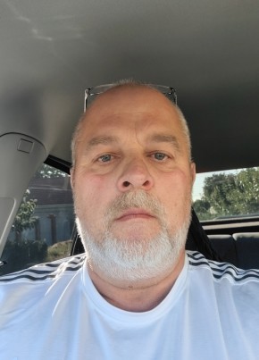 Aleksey, 59, Vietnam, Nha Trang