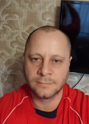 Oleg Ovchilnikov, 43, Estonia, Tallinn