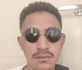 Mustafa, 21, Jakarta