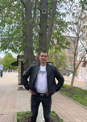 Павел, 37, Россия, Ноглики
