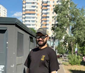 Maks, 28, Berlin