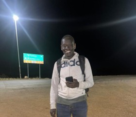 Daniel, 35, Arusha