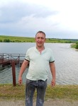 Aleksey, 18, Novomoskovsk