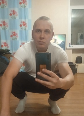 Иван, 37, Россия, Красновишерск