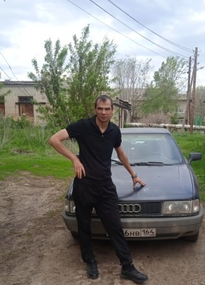 Илья, 35, Россия, Приволжский