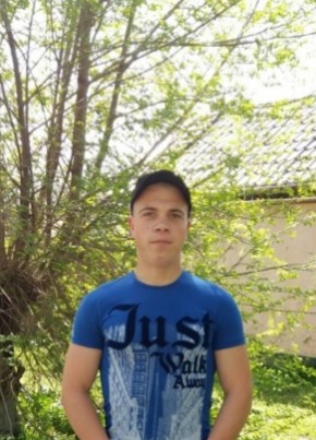 Dmitriy, 23, Russia, Stavropol