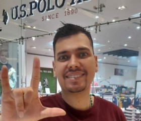 Raul moreno, 33, Panama